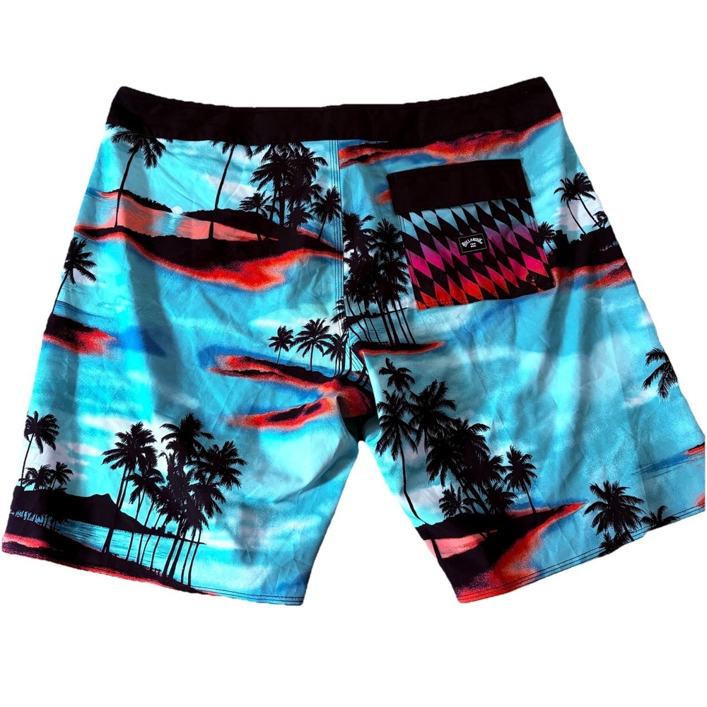 Billabong Board Shorts Sundays Airlite Mens Blue Black Tropical Size 38 Beach - Picture 2 of 12